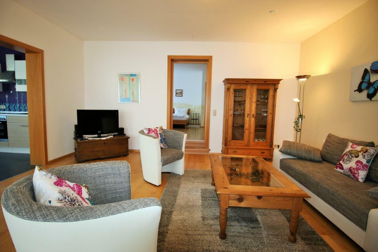Fewo Spiaggia - Gaestehaus Koen Zeltingen-Rachtig Esterno foto