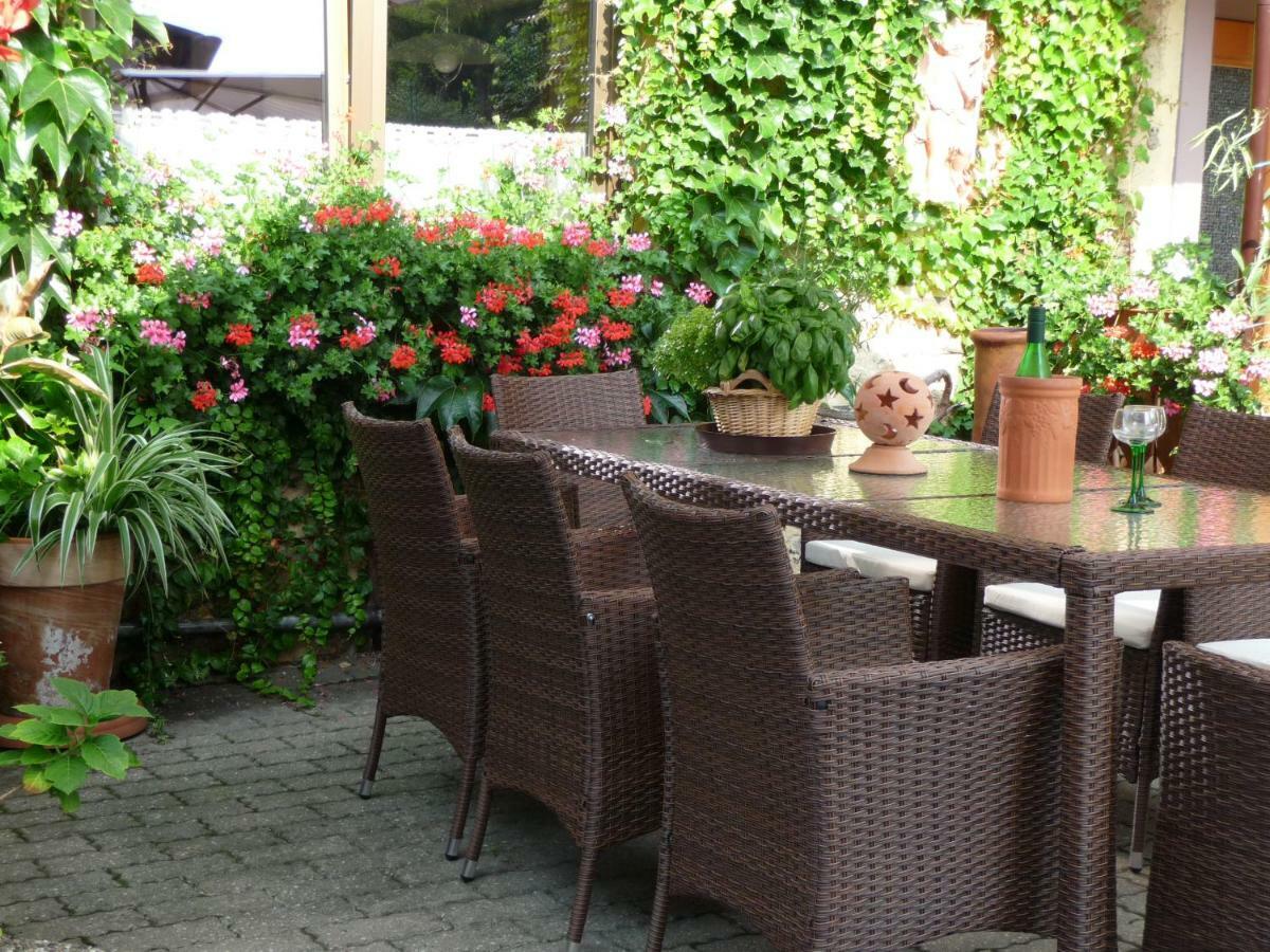 Fewo Spiaggia - Gaestehaus Koen Zeltingen-Rachtig Esterno foto