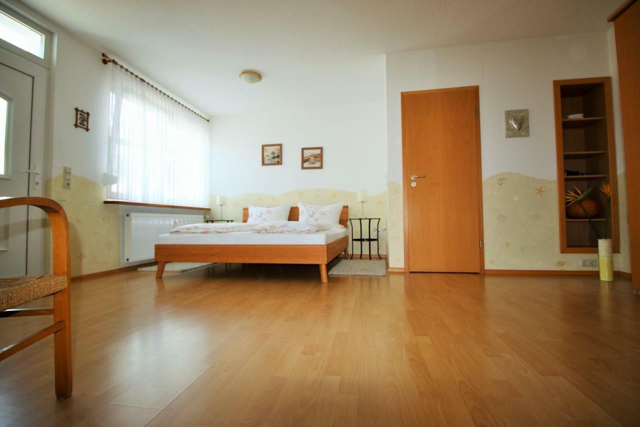Fewo Spiaggia - Gaestehaus Koen Zeltingen-Rachtig Esterno foto