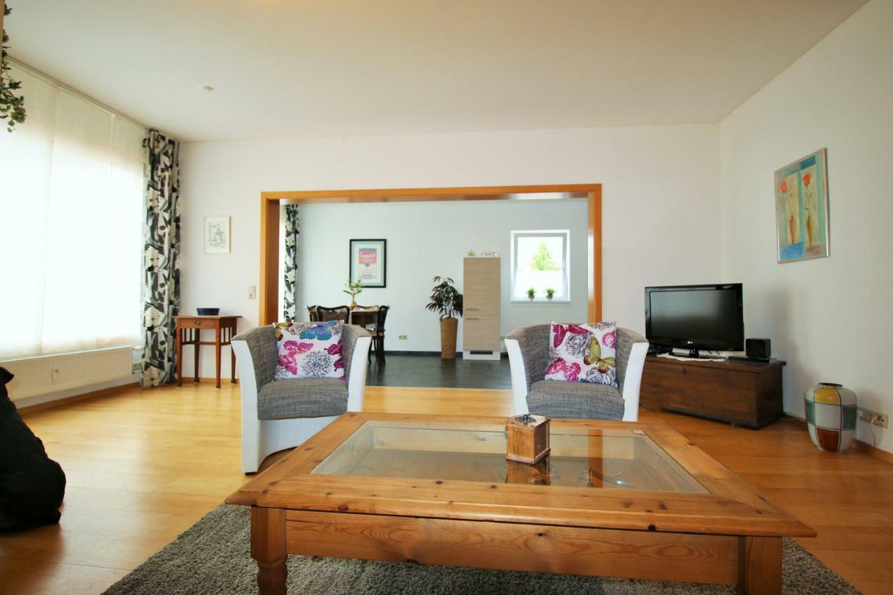 Fewo Spiaggia - Gaestehaus Koen Zeltingen-Rachtig Esterno foto
